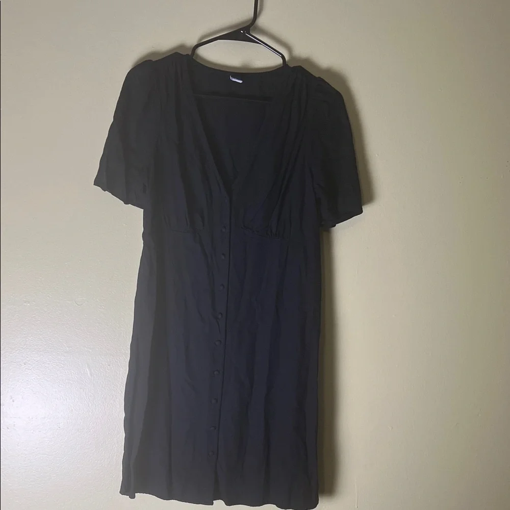 Old Navy Classic Black Dress